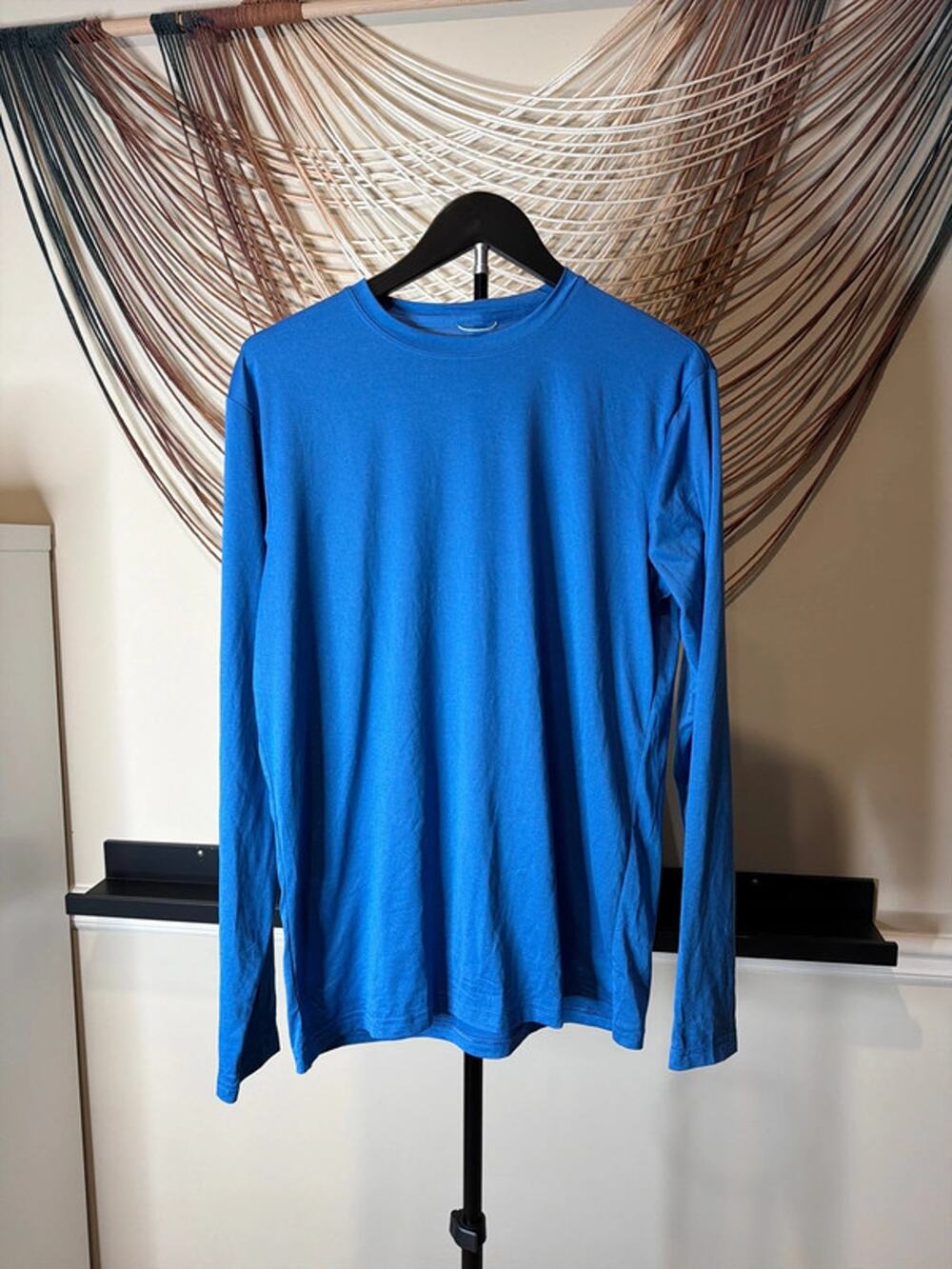 REI men’s blue long sleeve T-shirt EUC s 3069